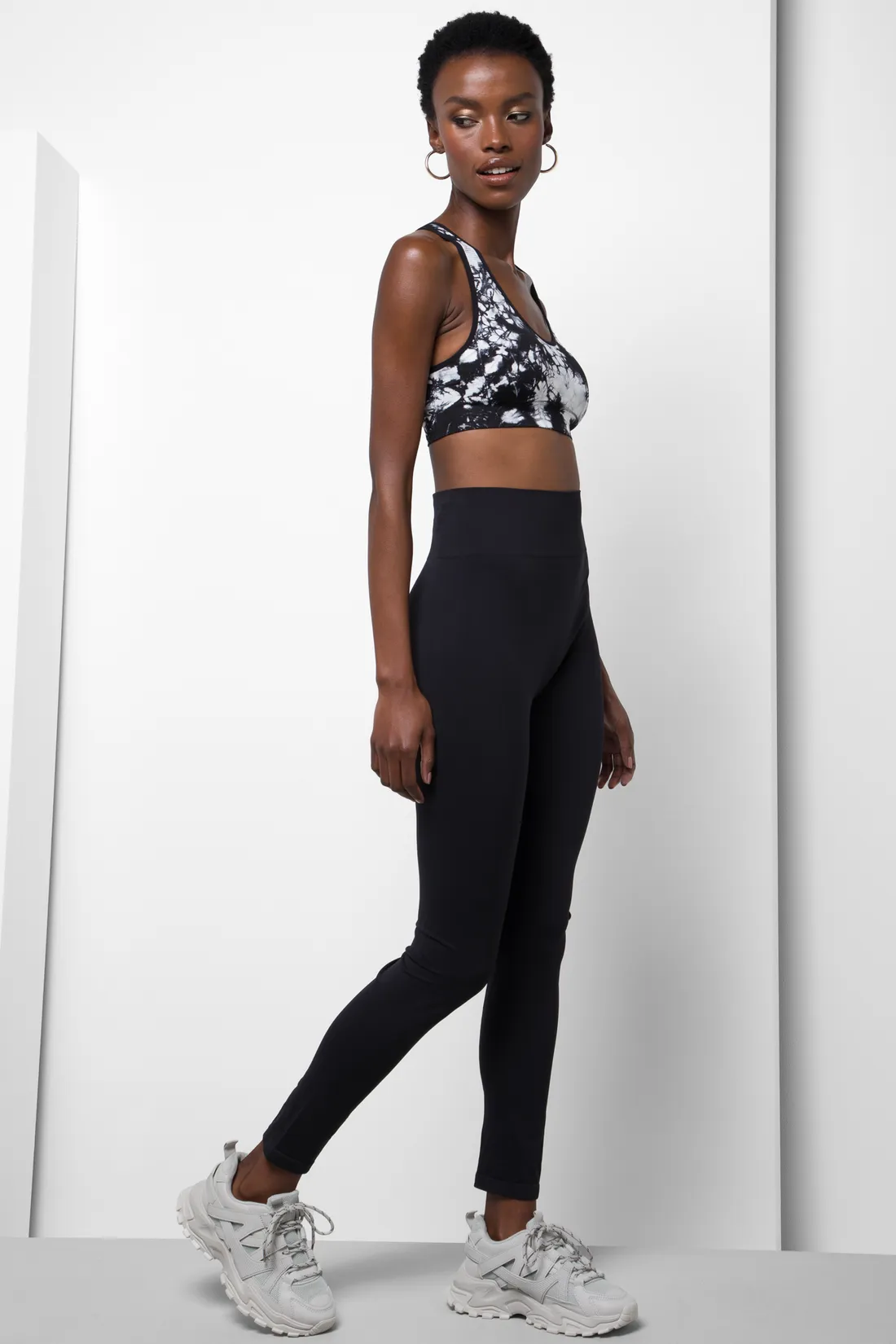 Seamfree leggings black - Women's Activewear Leggings | Ackermans