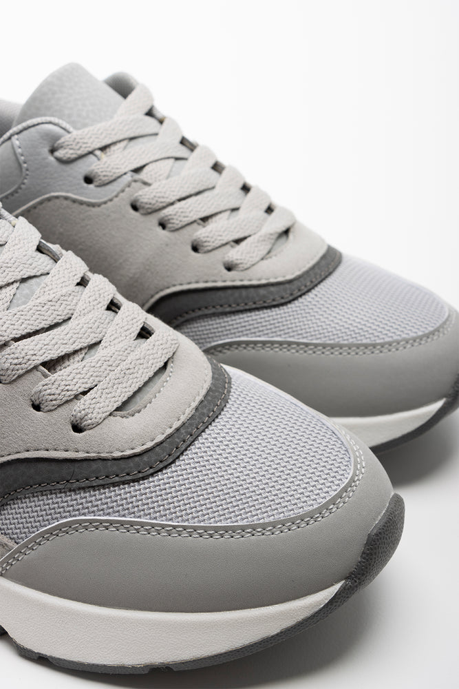 Retro Trainer Grey (2)