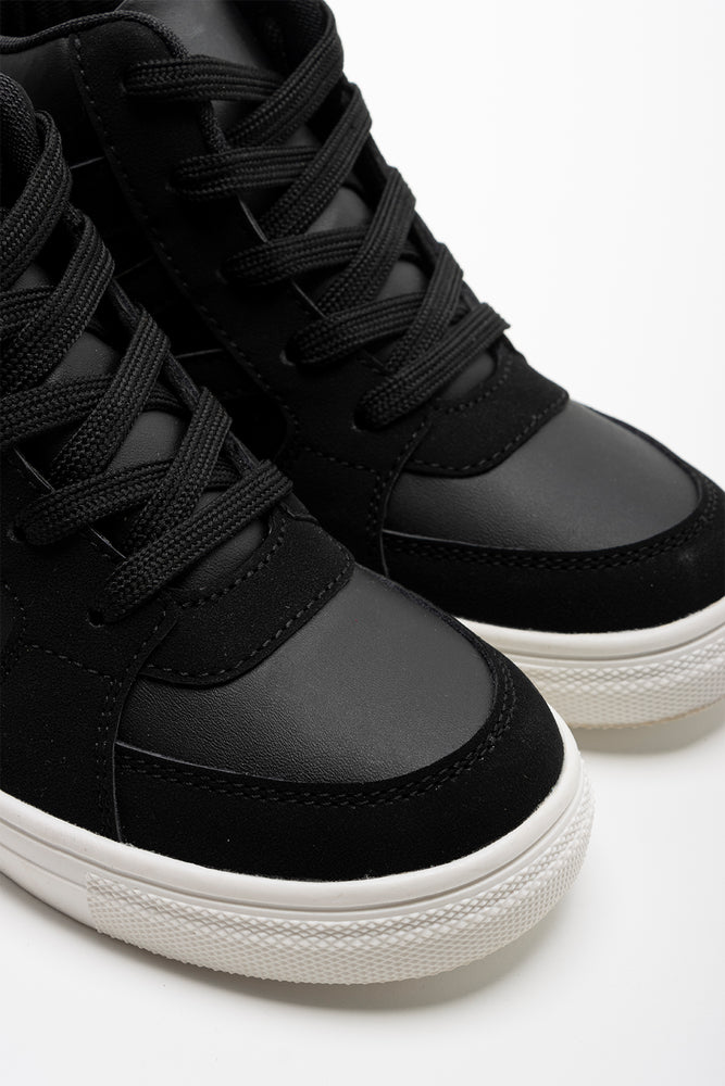 Overlay High Top Black (2)