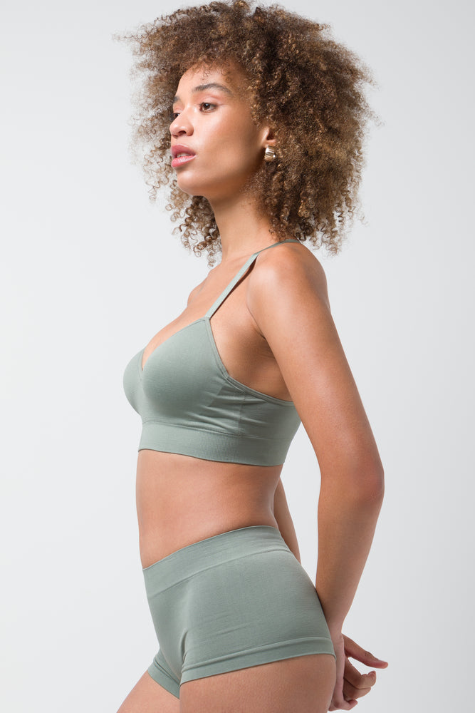 Seam-free Bralette Green (2)