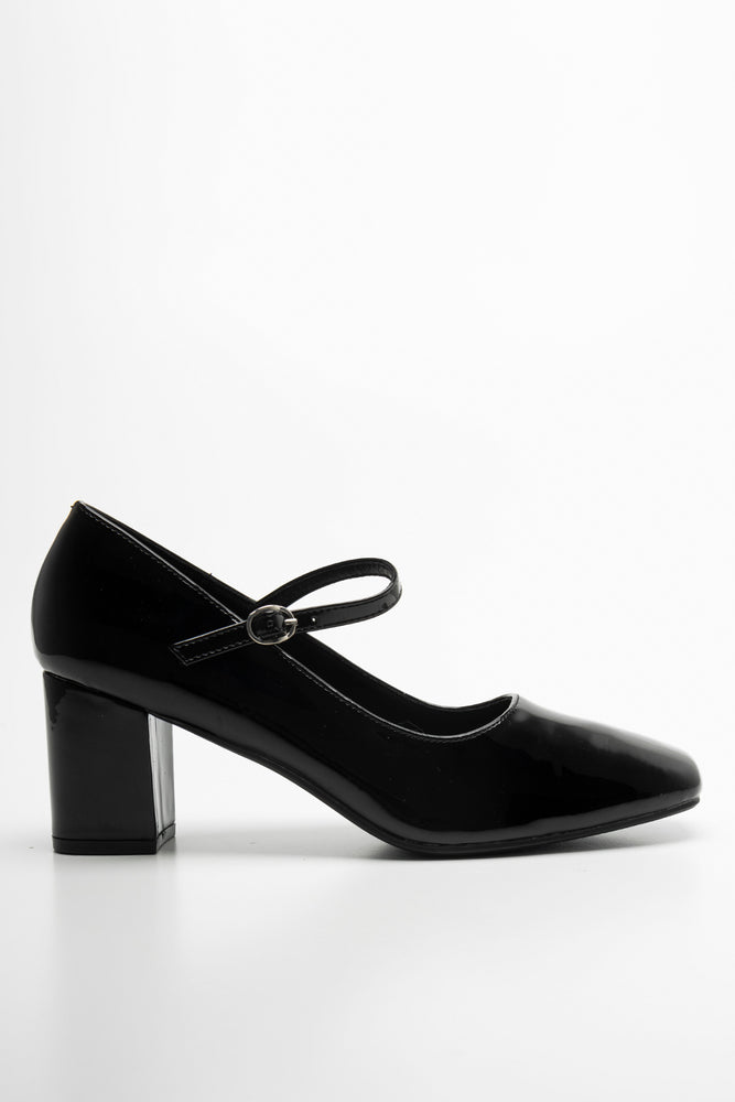 Heel Black