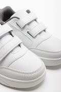 Trainer White (2)