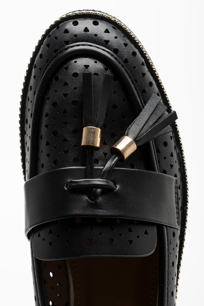 Cut Out Tassel Loafer Black (4)