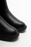 Refined Chelsea Boot Black (3)