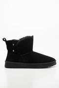 Boot Black (1)