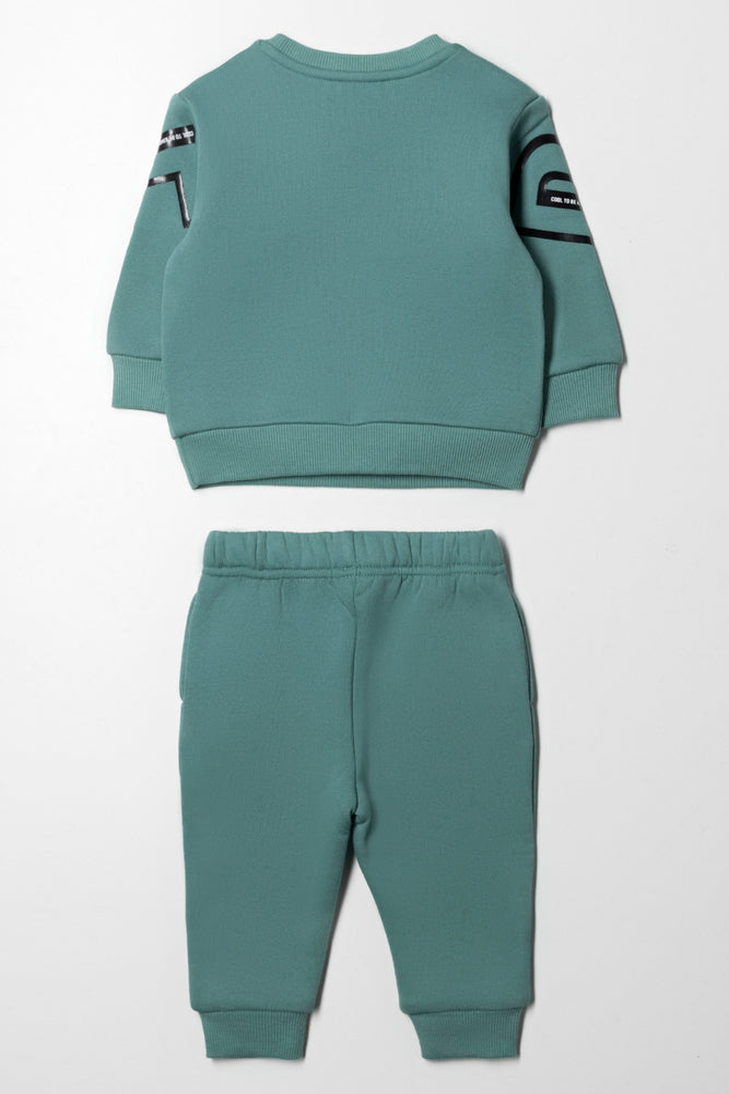 Crew Neck Tracksuit Green (4)