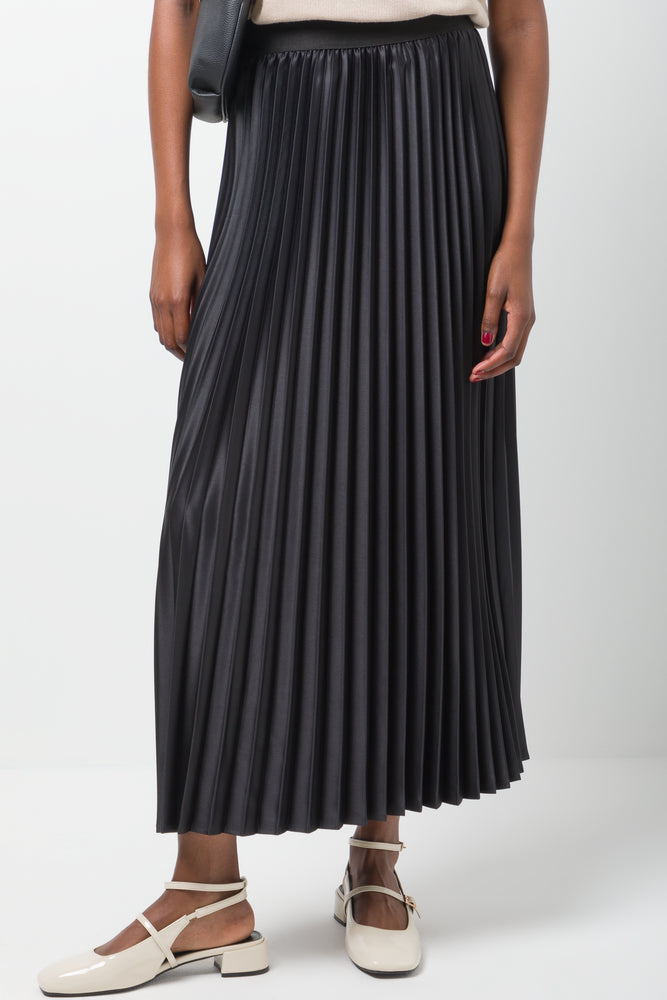 Satin Maxi Pleated Skirt Black