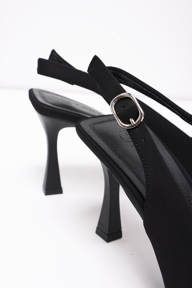 Slingback Court Shoe Black (3)