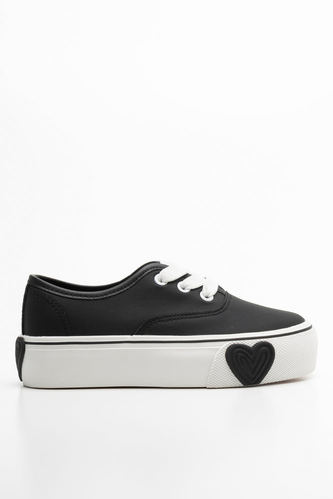 Heart Sneaker Black