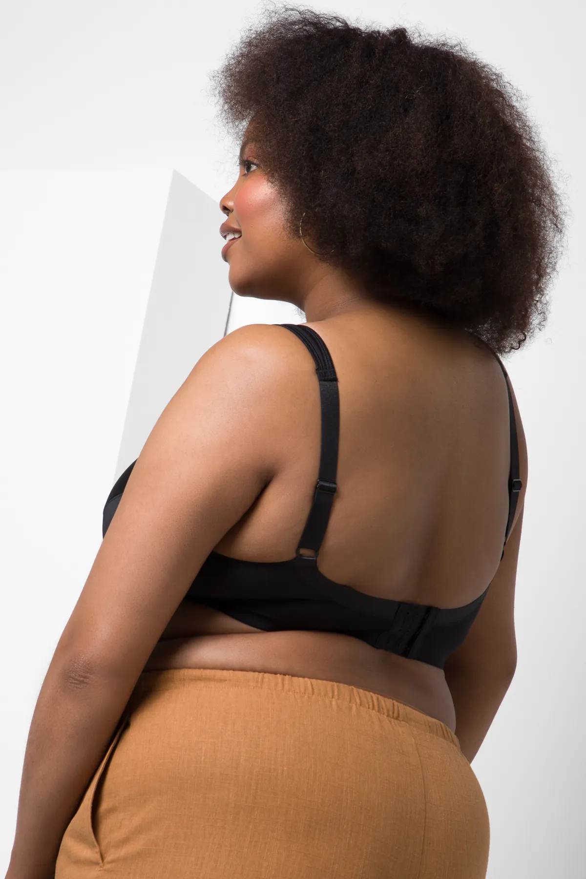 Non padded wirefree comfort strap bra black - WOMEN's Bras