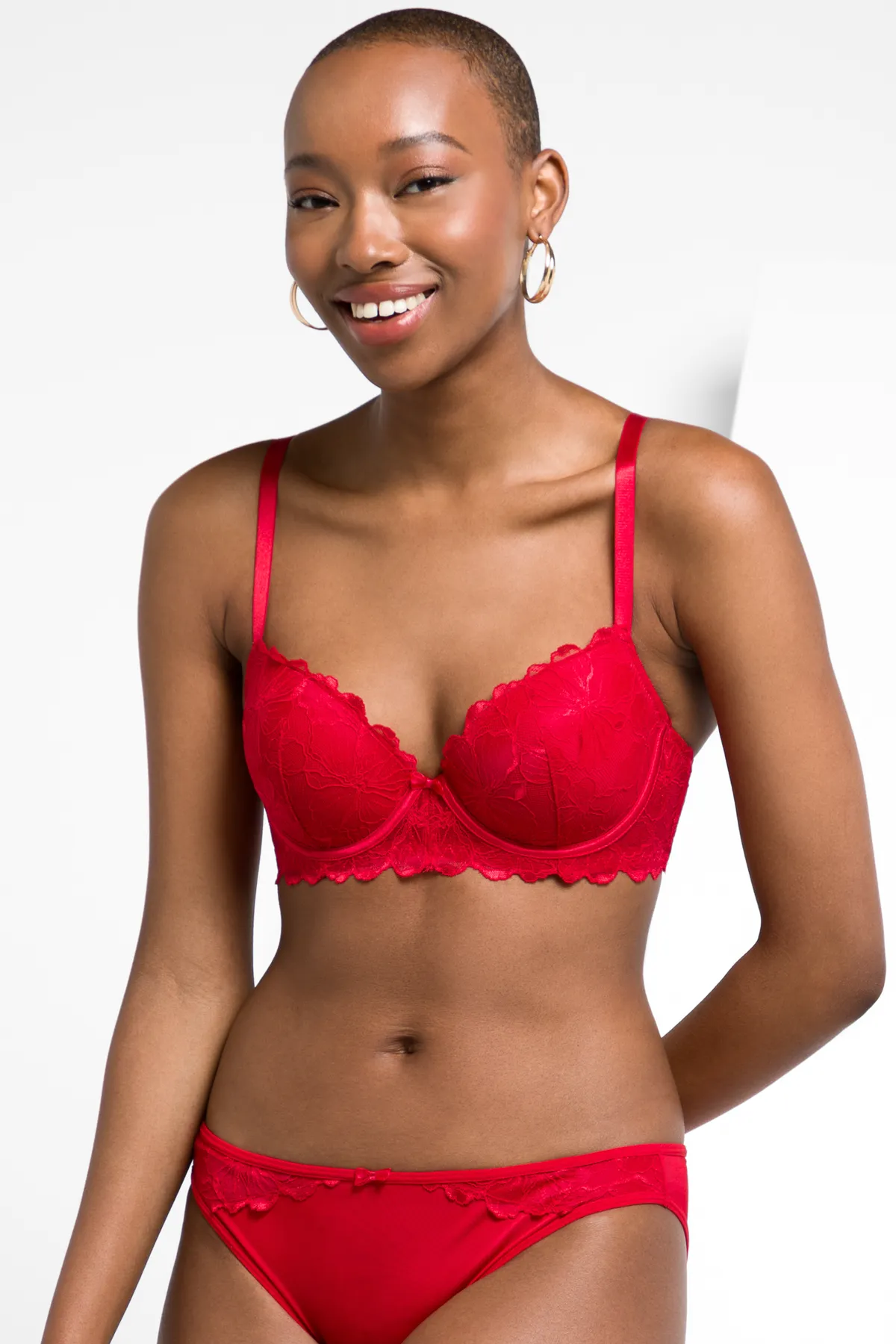 New Look 2 Pack Lace Push Up Bras - Black & Red